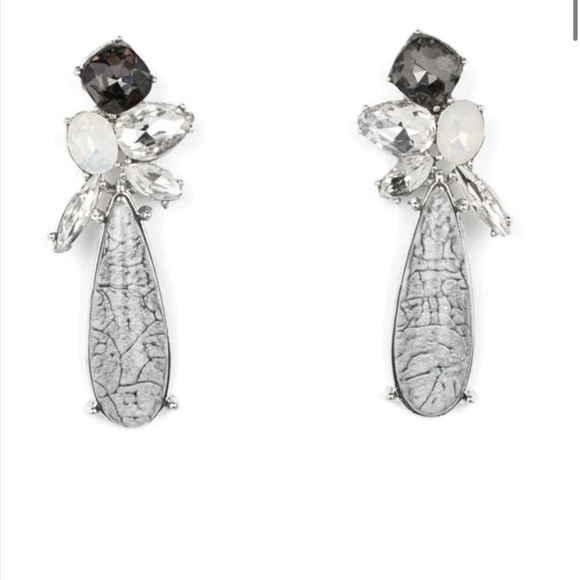 DIY Dazzle Silver Post Earrings. NWT - Picture 2 of 2